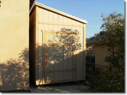 Lean-to Storage Wood Shed