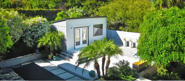 Photo of lean-to-shed